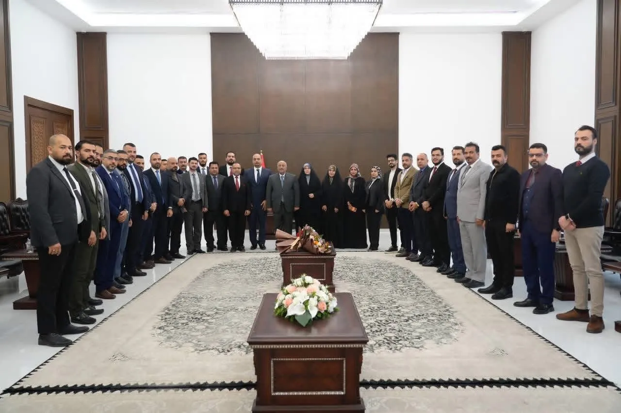 Discussion with the Governor of Karbala on Establishing the Programmers Syndicate